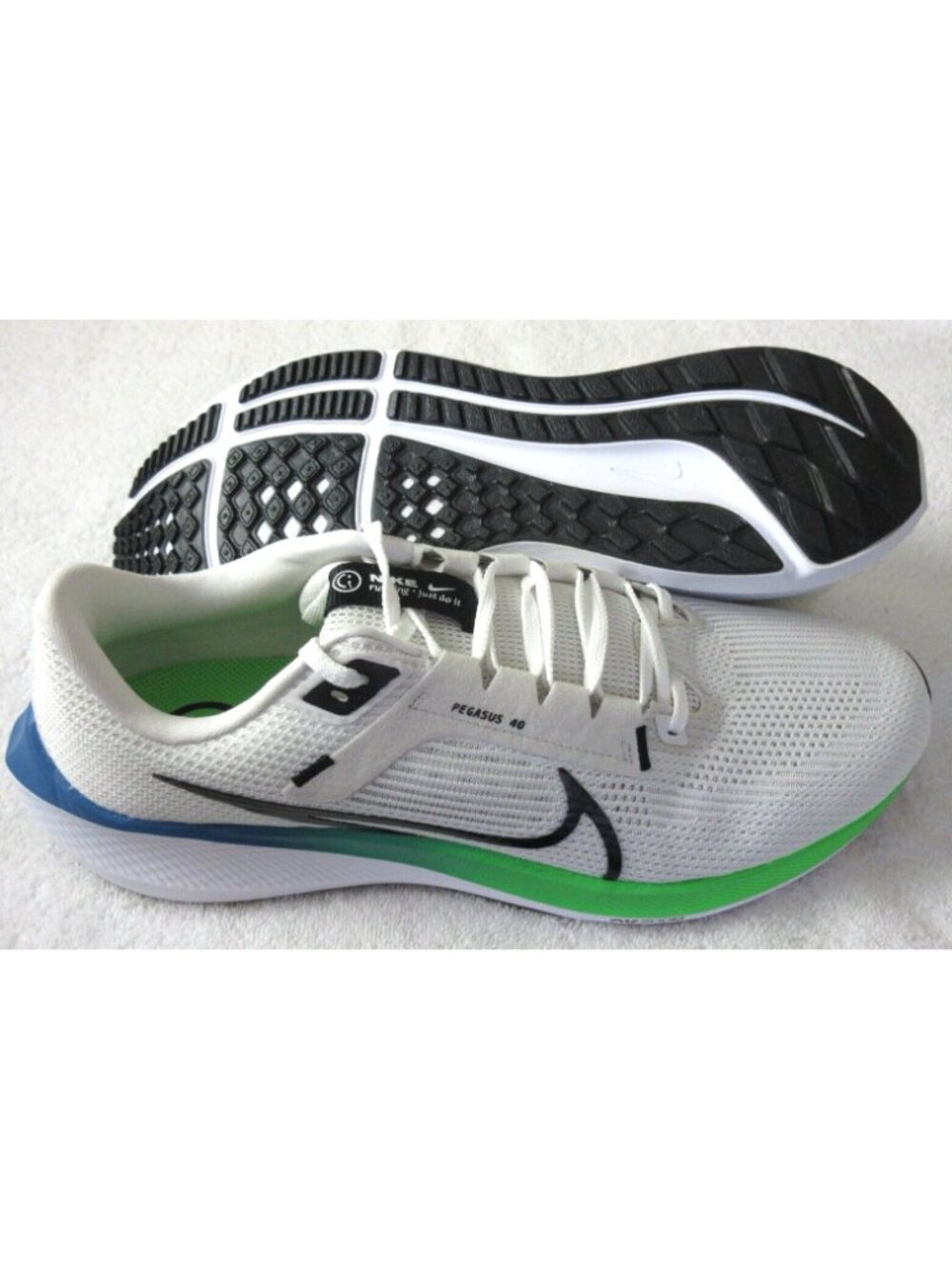 Nike Men's Air Zoom Pegasus 40 Running Shoes Platinum Tint Black White Size 10 - Picture 2 of 5